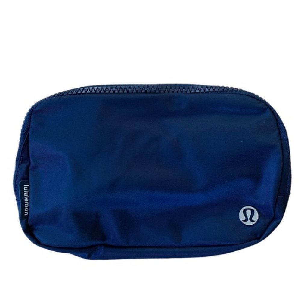 New Navy Lululemon Everywhere Belt Bag